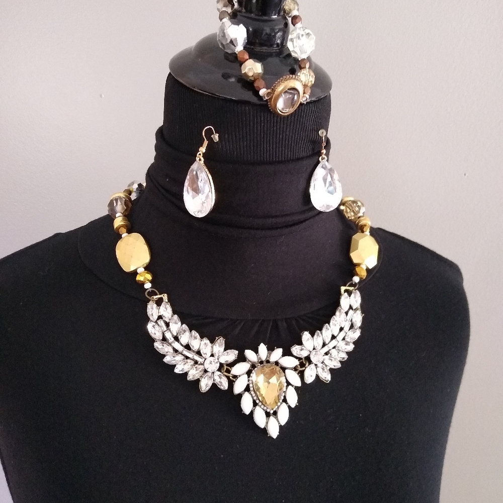 Necklace set - Picture 2 of 2